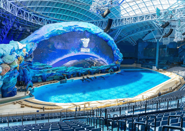 Chimelong Spaceship Theme Park